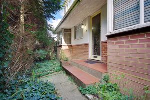 Front External- click for photo gallery